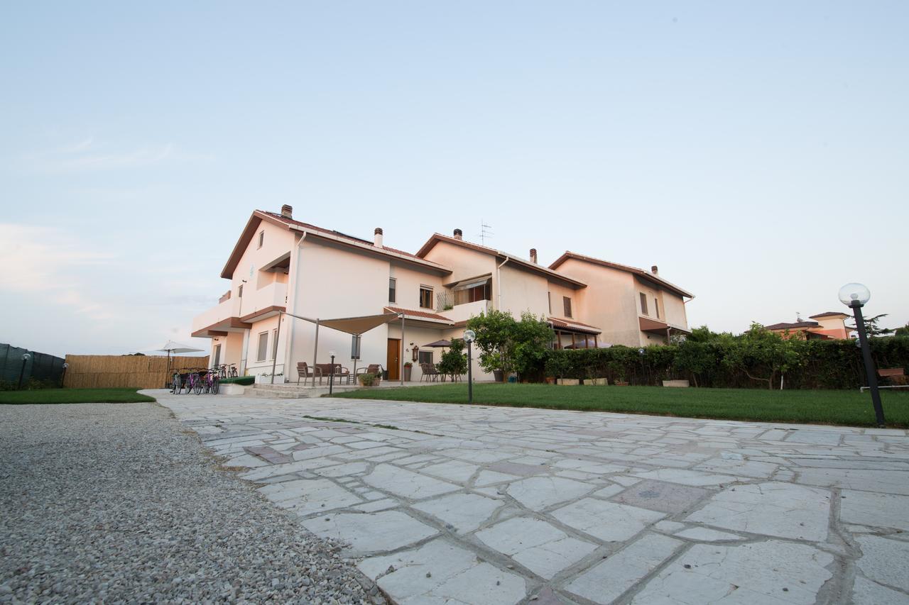 Sapore Di Sale Roseto Degli Abruzzi Exterior foto